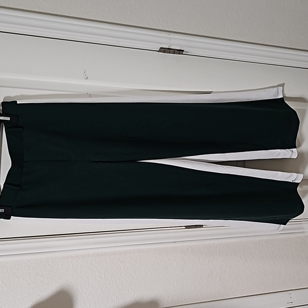 Signature8 Wide Leg Green Pant with White Stripe